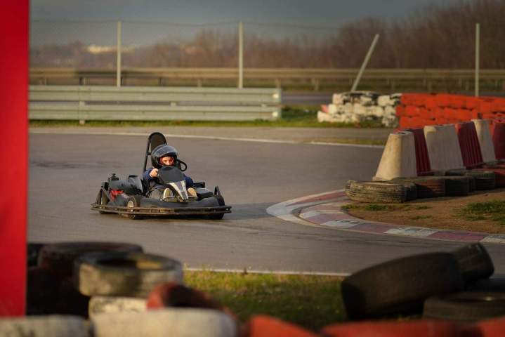 Circuit de karting près de Saintes<br/>Circuit de karting dans la commune de Saintes<br/>Circuit de karting près de Saintes